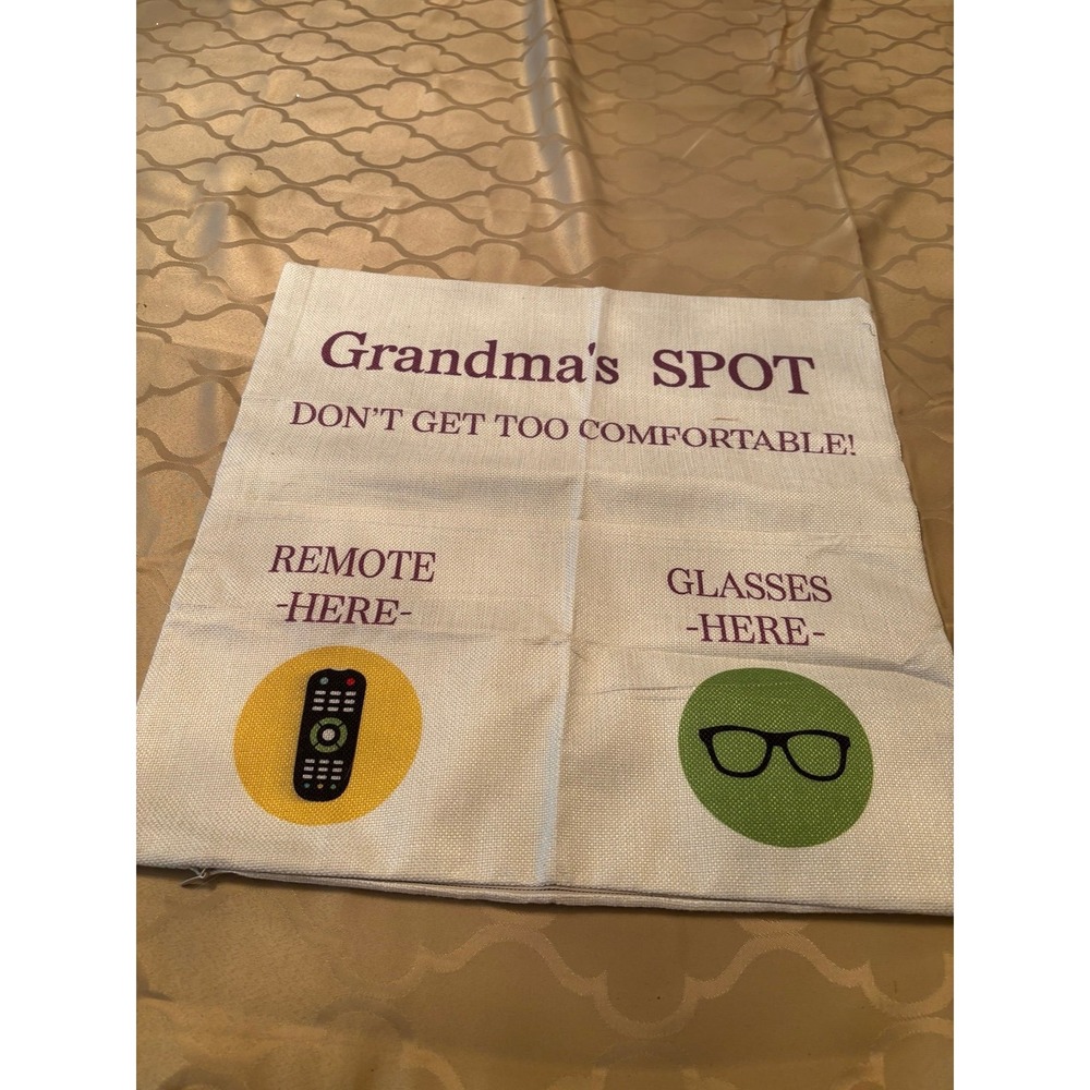 Grandma Spot Pillowcase with Two Pockets Granddaughter's Gift for Grandmother